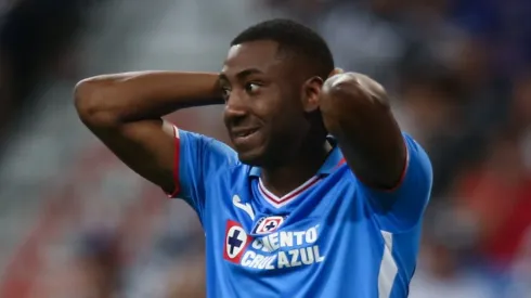 El ansiado centro delantero que solicitó Raúl Gutiérrez, no llegará.