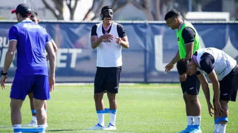 El defensor peruano no continuará su carrera en España