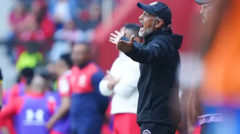Todo apunta que Raúl Gutiérrez dejará de ser director técnico de Cruz Azul.