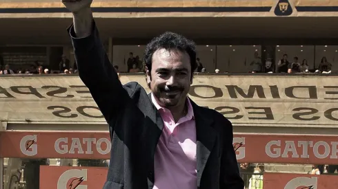 Hugo Sánchez habría tomado fuerza para ser el nuevo DT de Cruz Azul.