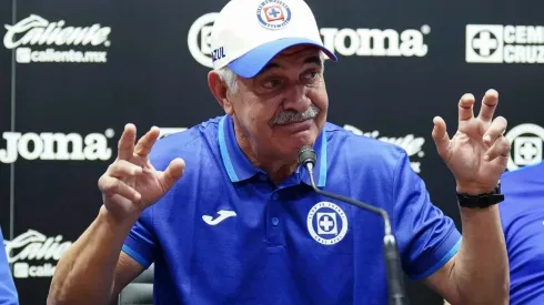 ¡Juega Cruz Azul en #ModoTuca!, apuntó la entidad cementera.