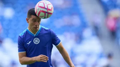 Lira en un partido de Cruz Azul