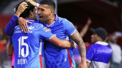 Cruz Azul hizo valer la casa