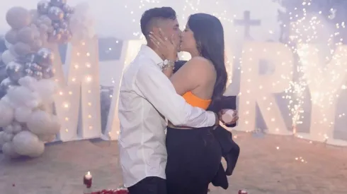 Uriel Antuna le pidió matrimonio a su esposa Peny por segunda vez.