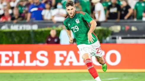 Santiago Giménez con México