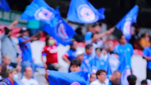 En redes sociales fue tendencia la INSOSPECHADA aficionada de Cruz Azul.