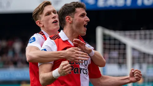 Santi Giménez podría ser campeón con el Feyenoord este domingo.