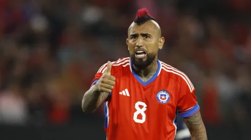 El delantero chileno en un partido con su selección.