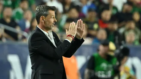 El entrenador argentino Diego Cocca, DT del TRI, consideró a 40 futbolistas.