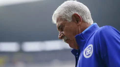 La directiva de Cruz Azul desconfiaría del Tuca Ferretti.
