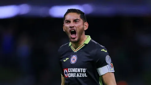 ¿Se queda José de Jesús Corona en Cruz Azul?