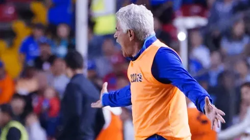 Cruz Azul ha tenido un intenso y polémico mercado de fichajes.