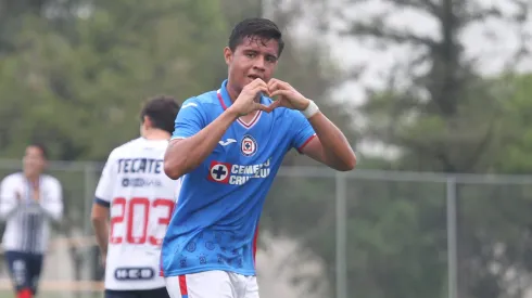 Joya de Cruz Azul se marcha GRATIS a uno de los clubes más poderosos de la Liga MX