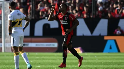 El defensa colombiano de 26 años se presenta como inminente refuerzo de Cruz Azul.