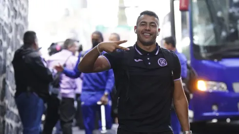 El delantero chileno no cuenta para los cementeros pero se sigue entrenando apartado.