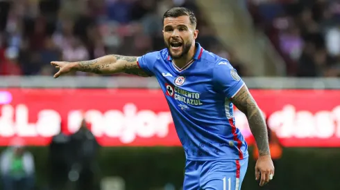 El uruguayo tiene contrato con Cruz Azul hasta diciembre del 2024.