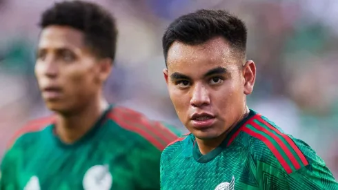 El mediocampista de los cementeros están siendo tanteado por el conjunto helénico.