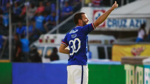 El ex jugador de los cementeros es uno de los embajadores más fieles del club.