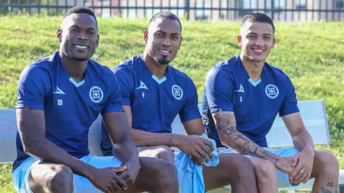 Los tres colombianos podrían ser titulares.