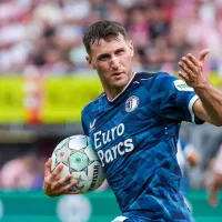 Los fichajes de Arabia Saudita favorecen a Santiago Giménez