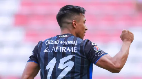 El delantero llega para intentar paliar la escasez goleadora que viven los cementeros desde el inicio del torneo.