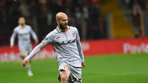 El delantero brasileño es una de las tantas opciones que se manejan desde la directiva celeste.