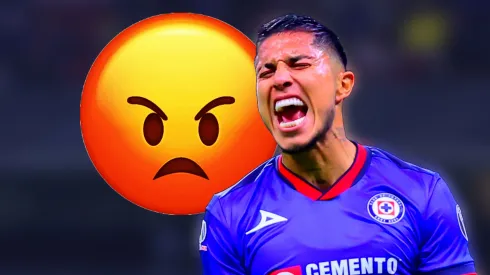 Cruz Azul busca la contratación de un centro delantero.