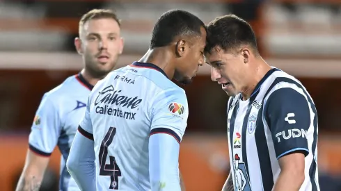 El defensor colombiano es uno de los mejores en este inicio de campeonato.