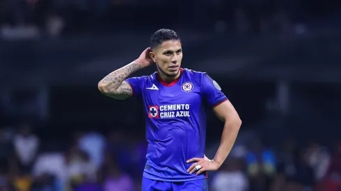 Cruz Azul estaría buscando reemplazante de Carlos Salcedo