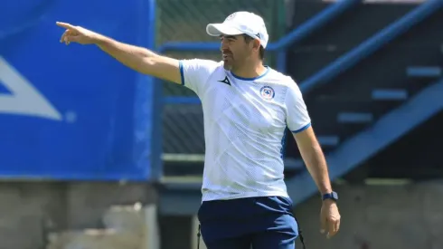 Joaquín Moreno, DT de Cruz Azul.