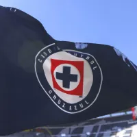 Cruz Azul presenta una playera que encadila a la afición