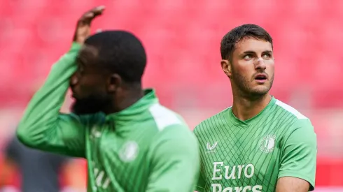 El canterano de los cementeros se ubica en la primera posición de la tabla de goleo en la Eredivise.