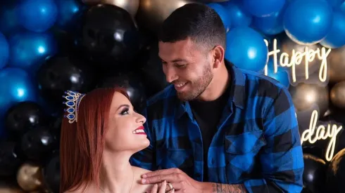 Desde el país sudamericano aseguraron que la esposa del capitán de Cruz Azul no se presentó a un juicio oral y público que hay en su contra.