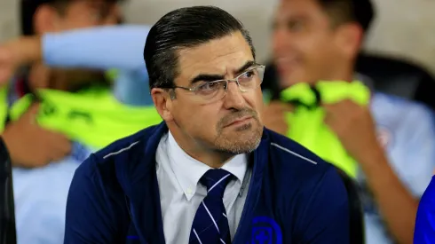 Joaquín Moreno sorprende con su alineación.