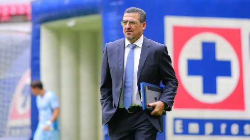 Joaquín Moreno, DT de Cruz Azul.