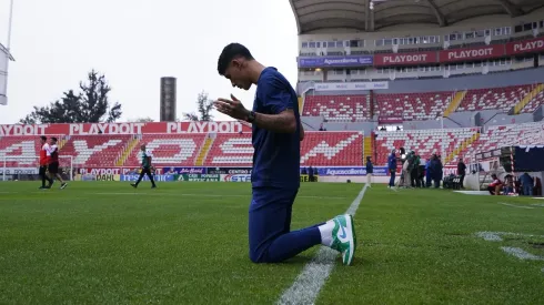 El delantero mexicano quiso expresar en sus redes sociales el sentir del equipo durante esta etapa del torneo.