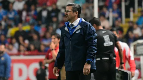 Joaquín Moreno, DT de Cruz Azul.