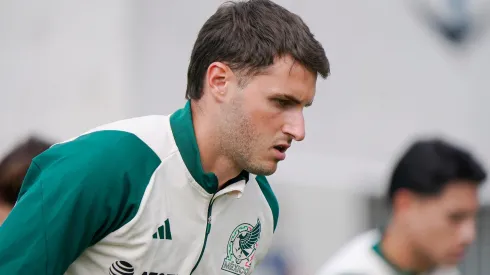 Santiago Giménez, ex delantero de Cruz Azul.