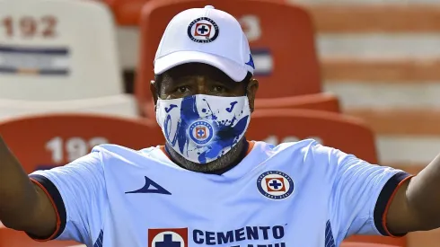 Los cementeros solo han presentado dos uniformes en lo que va de temporada.