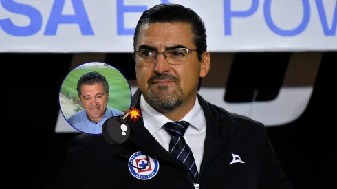 Carlos Hermosillo volvió a exponer a Joaquín Moreno en Cruz Azul