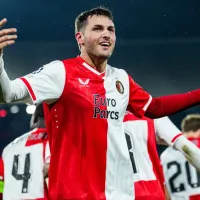 Histórico: Santi Giménez firmó el doblete en su debut en Champions