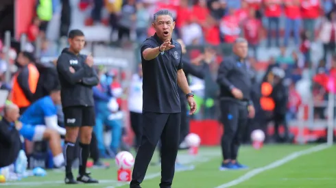 Ignacio Ambriz tendría el camino libre para llegar a Cruz Azul