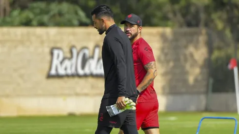 Los cementeros buscan renovar su arco con un portero de garantías y cargado de experiencia. Gudiño o Jurado, uno de los dos saldrá.