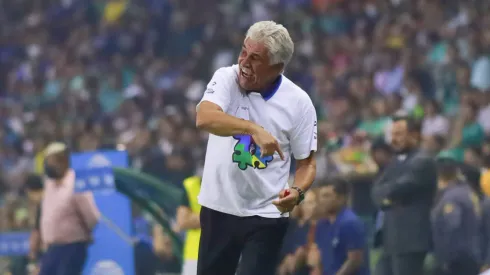 El ex entrenador de Cruz Azul ahora es uno de los panelistas del programa de la cadena ESPN.