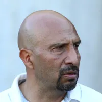 El Conejo se reunió con la directiva: su cara al final lo dice todo