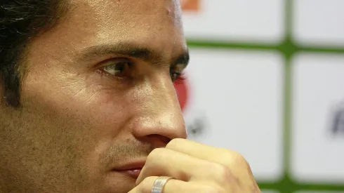 El ex delantero mexicano reveló en un programa el feo que le hicieron algunos aficionados cementeros en la final del 2009.