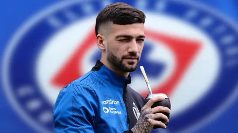 Cruz Azul busca la contratación de un delantero.