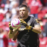 Poco ortodoxa: la manera en la que Cruz Azul está negociando el fichaje de Tiago Volpi