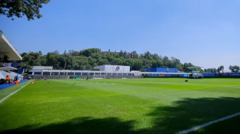 Ninguno de los dos futbolistas cuenta para el nuevo proyecto pero aún no se les consigue acomodo en otros clubes.