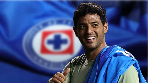 Cruz Azul busca el fichaje de Carlos Vela.